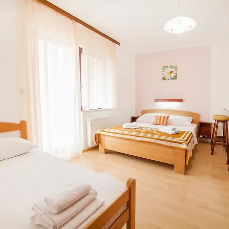 Lägenhet Petrovic Budva